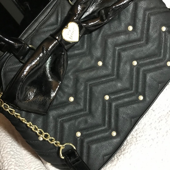 Betsey Johnson Purse, Black Tote - Picture 5 of 8